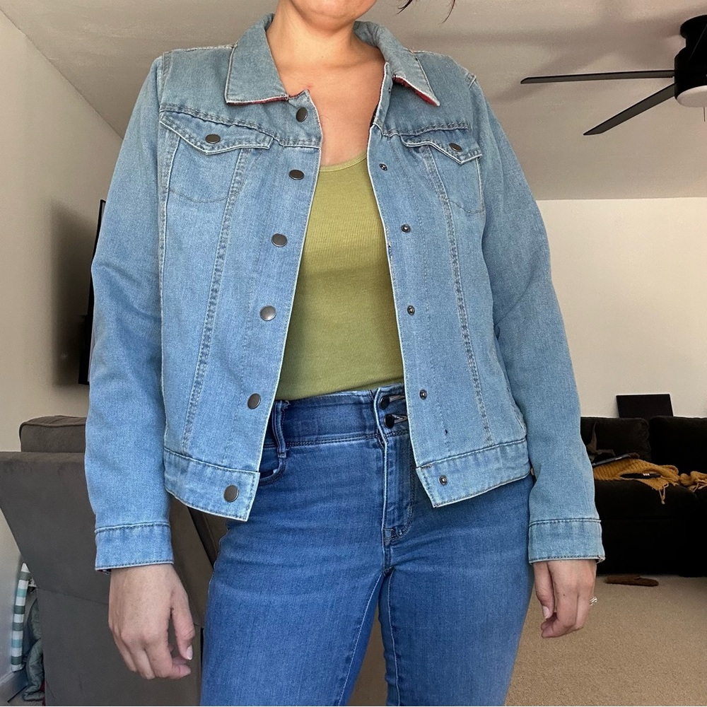 Classic Blue Denim Jacket with Red Plaid Blanket Lining